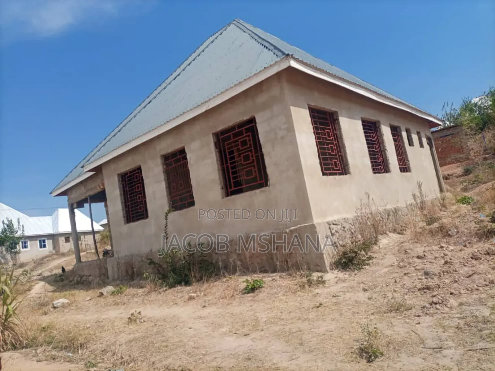 Nyumba Inauzwa Zizi