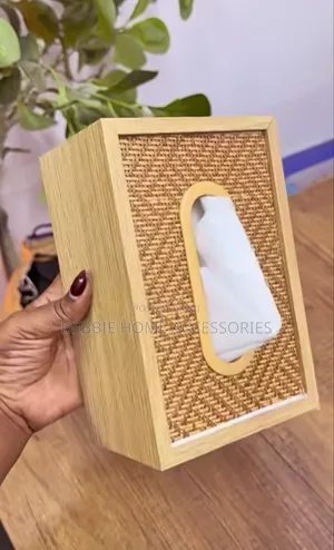 Bamboo Tissue Box Holder.