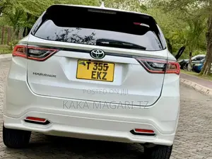 Toyota Harrier 2015 White