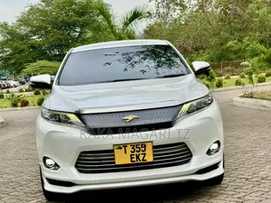 Toyota Harrier 2015 White