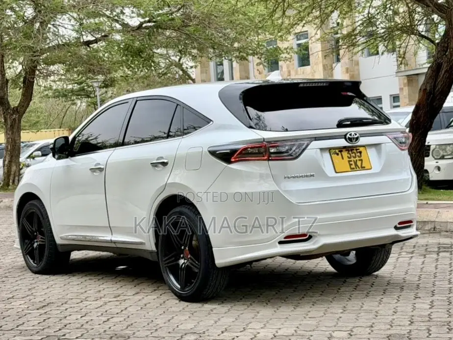 Toyota Harrier 2015 White
