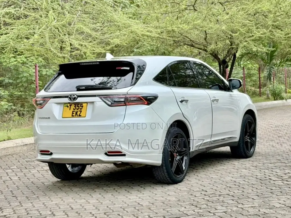 Toyota Harrier 2015 White