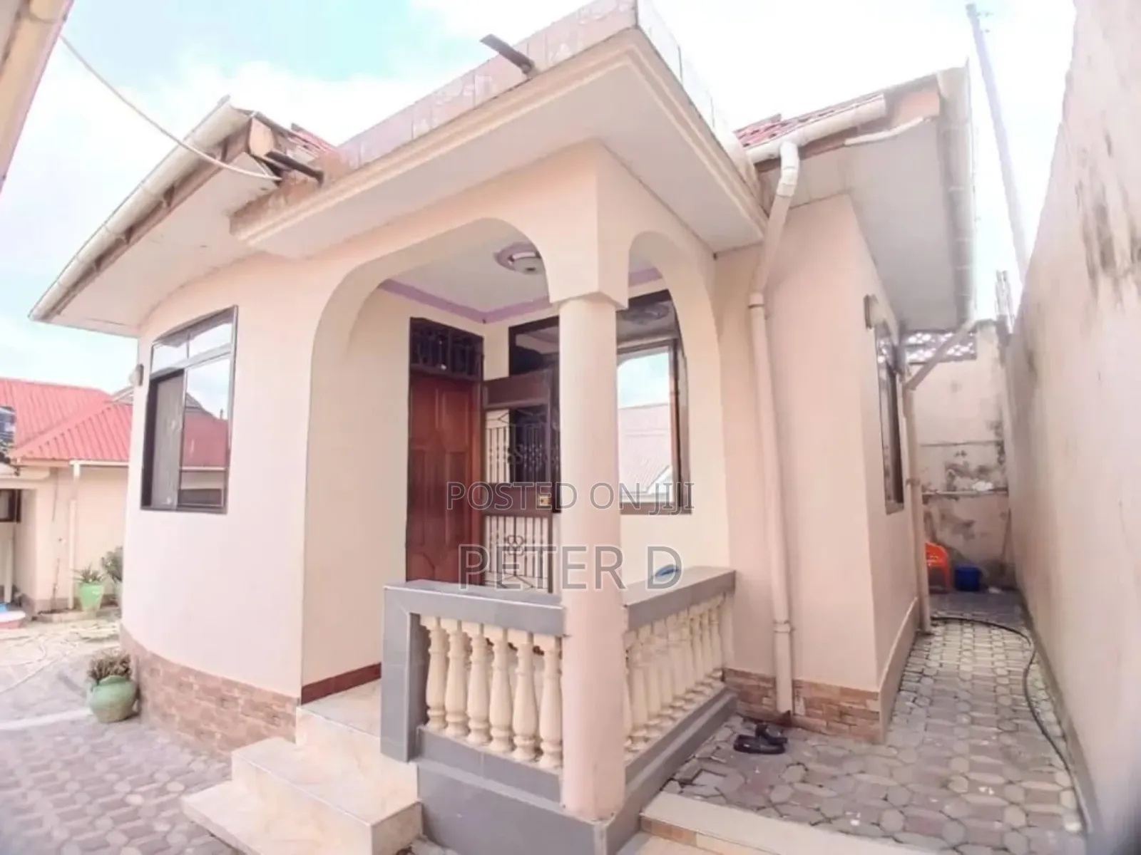 2bdrm Apartment in Kimara for rent