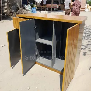Kitchen Cabinet/Meza Ya Jikoni Ya Plate2 Milango Mitatu Na Droo Mona