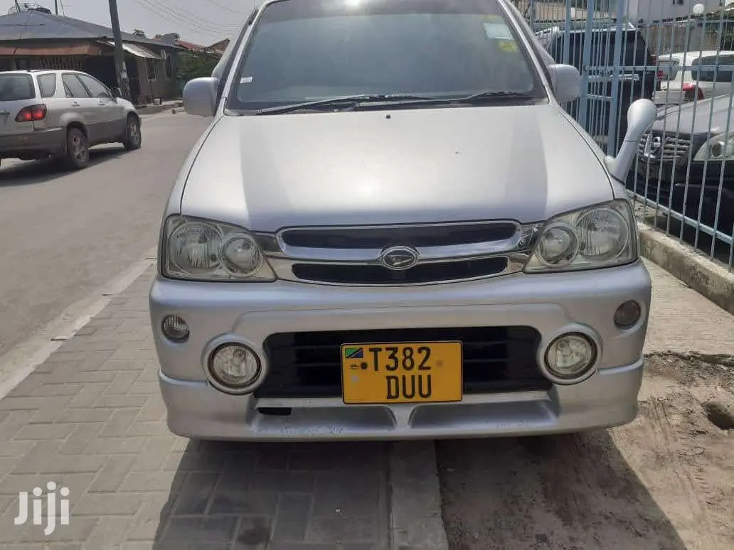 Daihatsu Terios 2011 Silver
