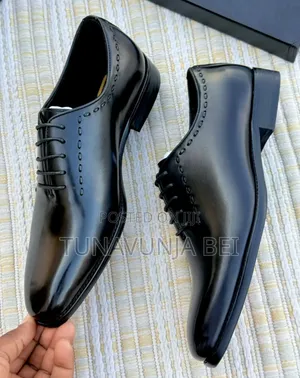 Cr7 Brand / Quality Leather Shoes / Black