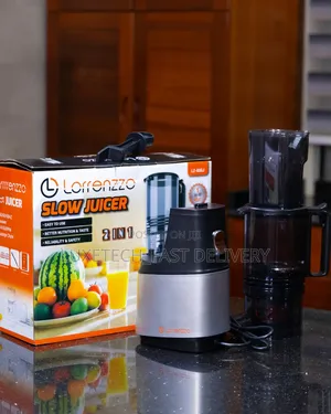 Lorrenzzo Slow Juicer - Extracts Juice From Fruits and Vegetables