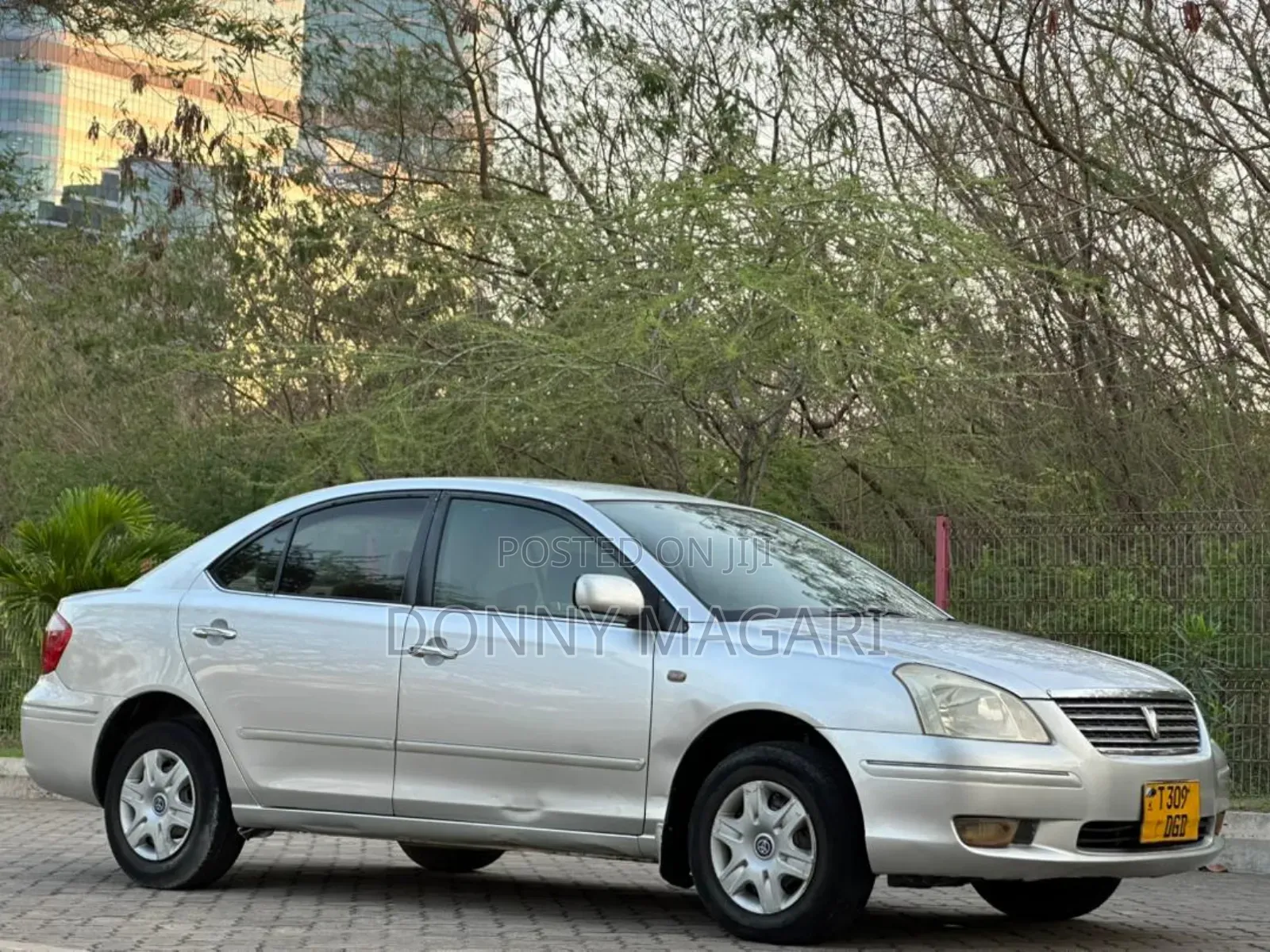 Toyota Premio 2005 Silver