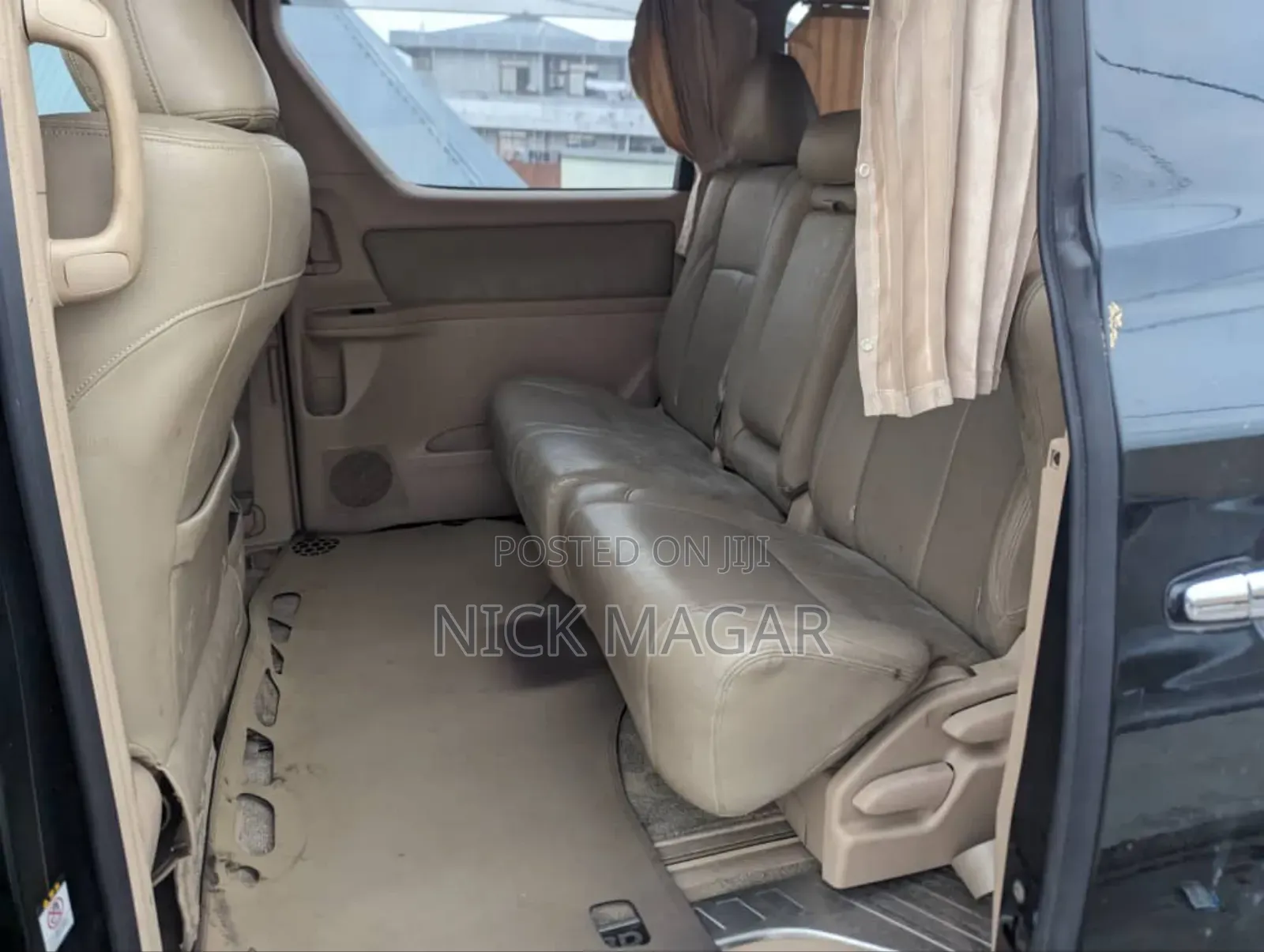 Toyota Alphard 2011 Black