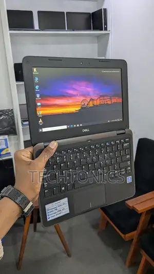 Laptop Dell Latitude 11 3190 4GB Intel SSD 128GB