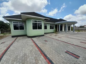 8bdrm House in Kigamboni Kibada for rent