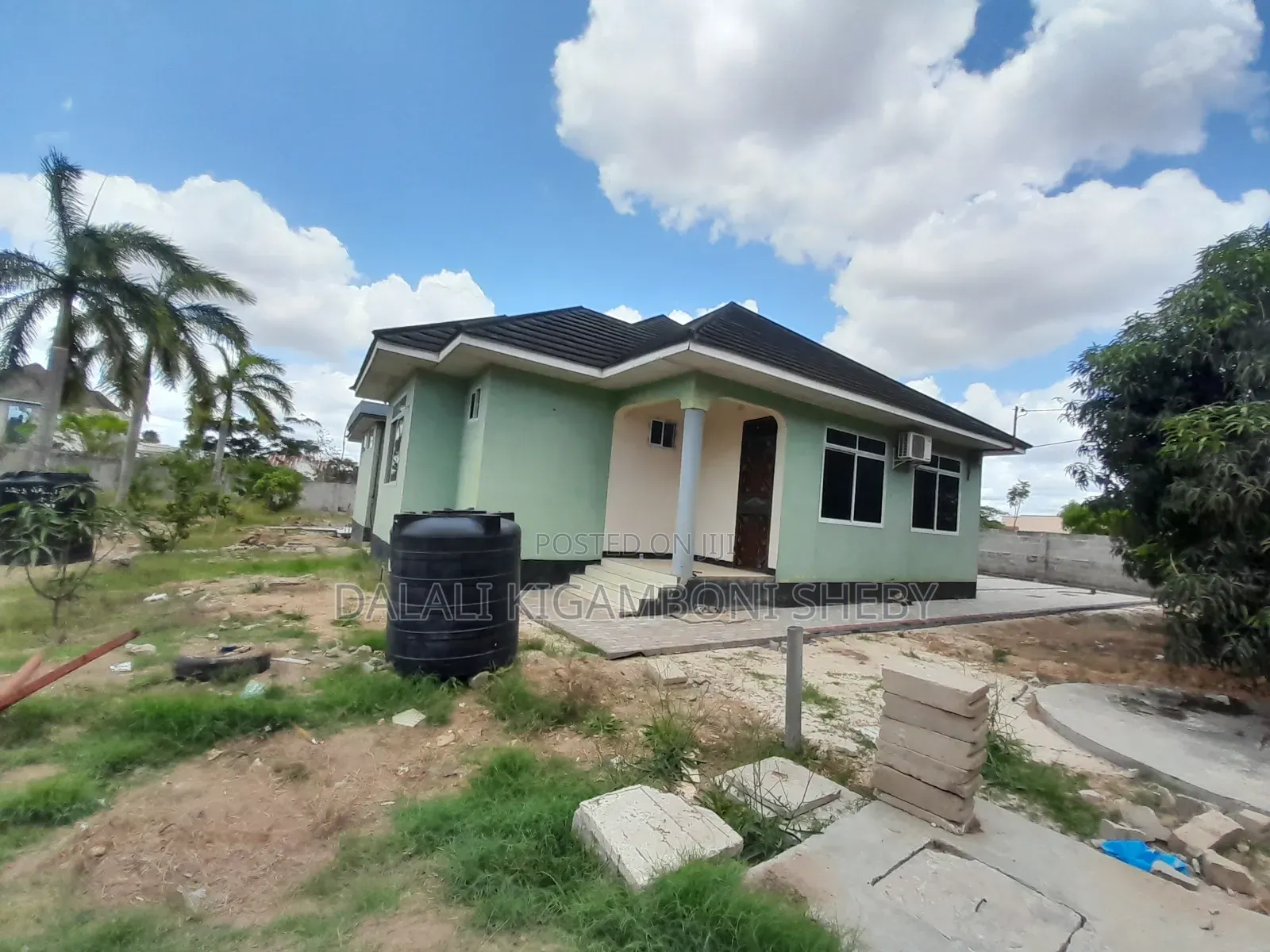 8bdrm House in Kigamboni Kibada for rent