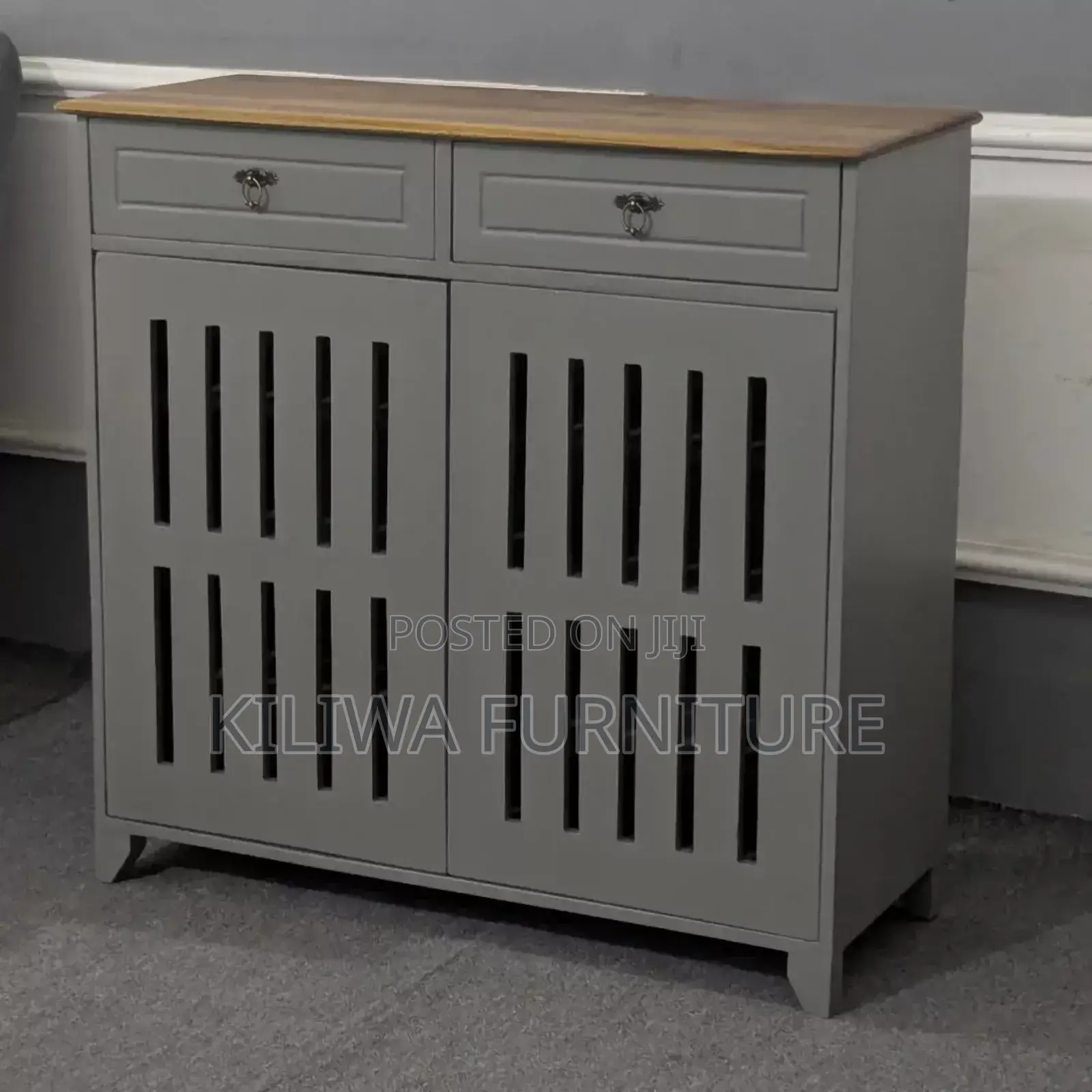Classic Side Table