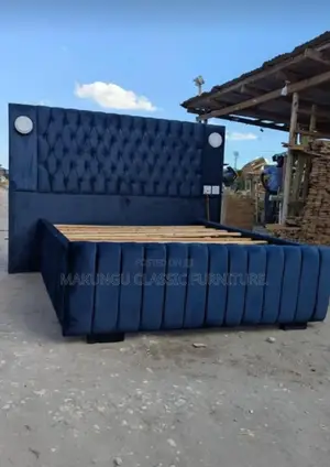 Bedsofa Yenye Taa Na System Charge