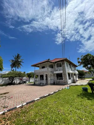 6bdrm Bungalow in Mbezi Beach for rent