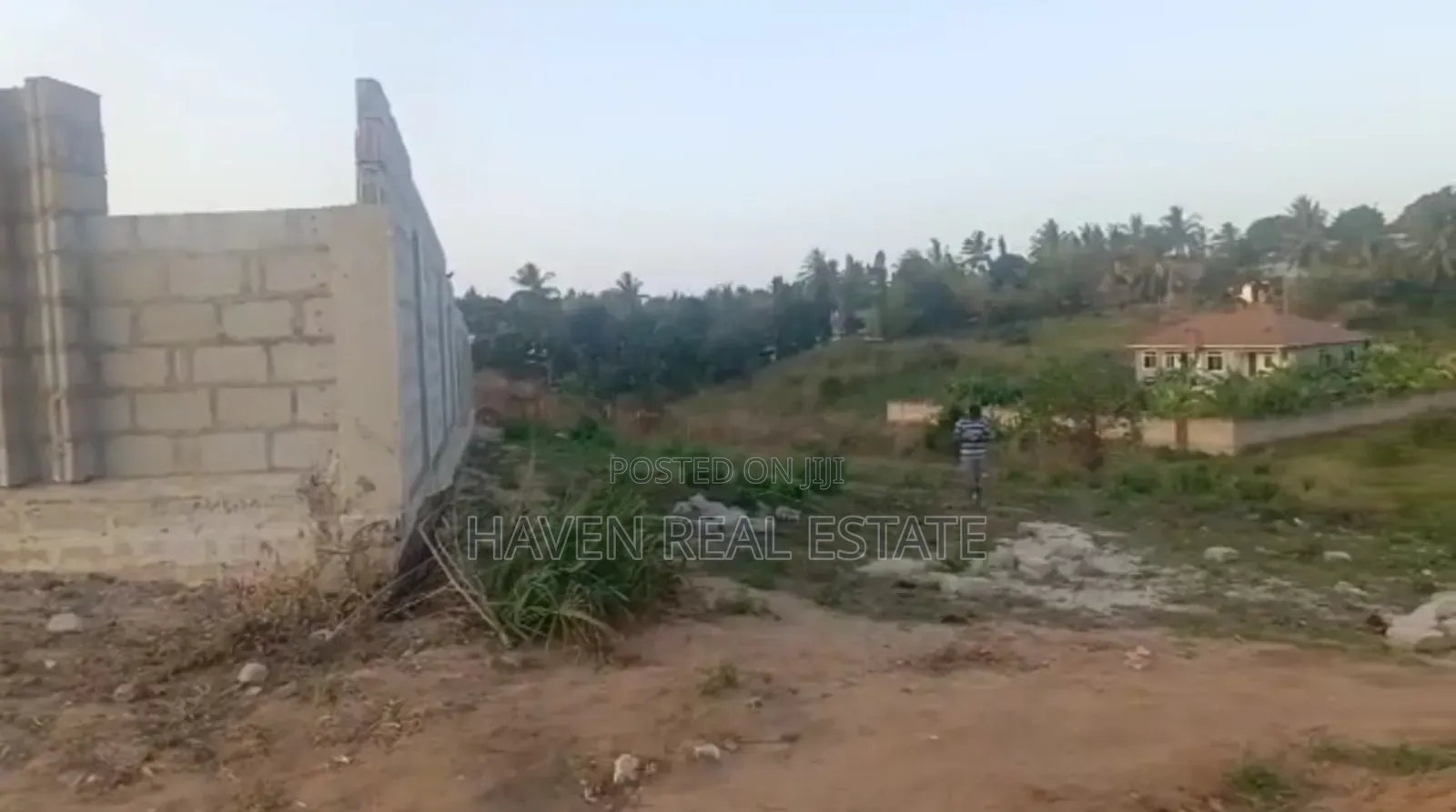 Kiwanja Kinauzwa Goba Tegeta A