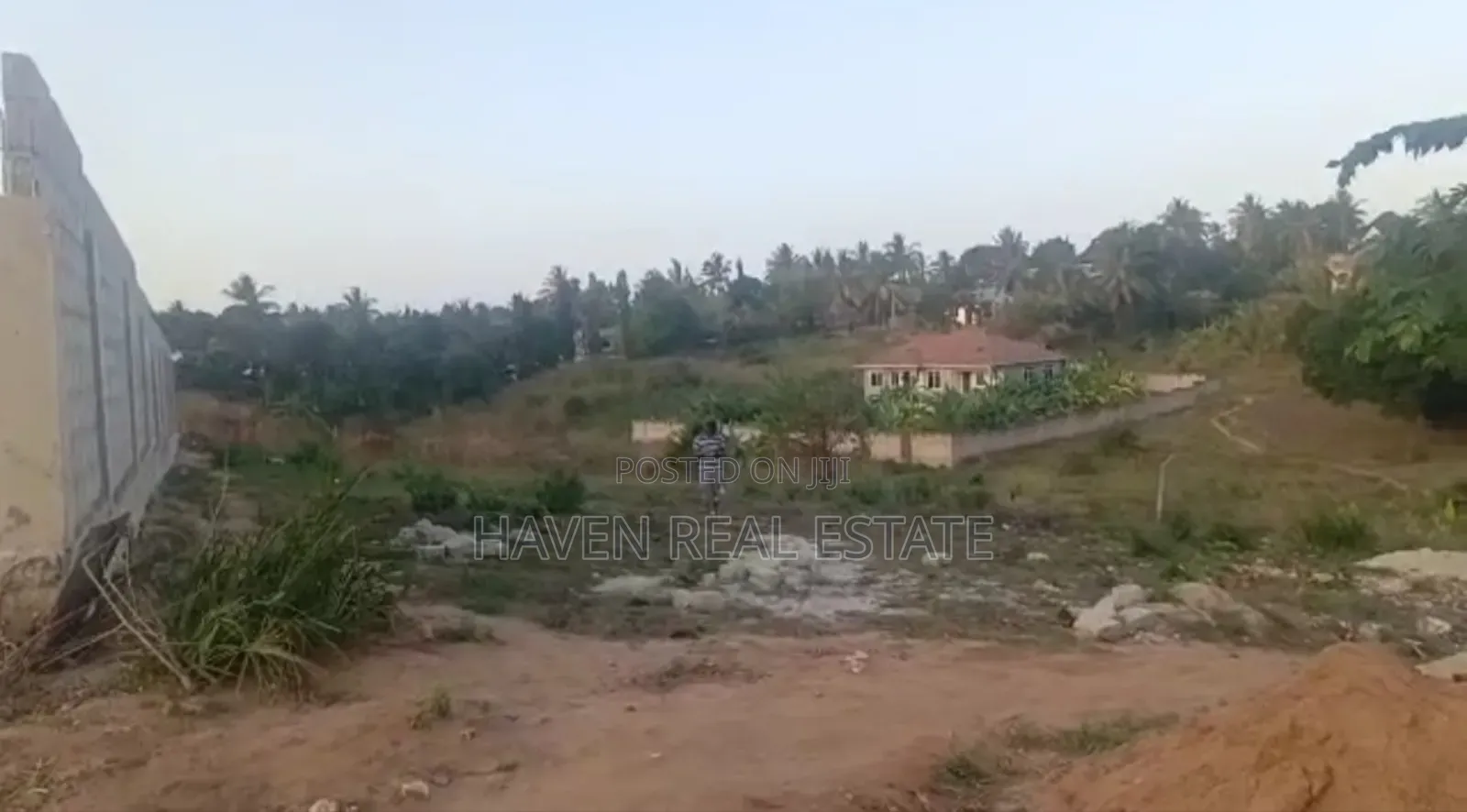 Kiwanja Kinauzwa Goba Tegeta A