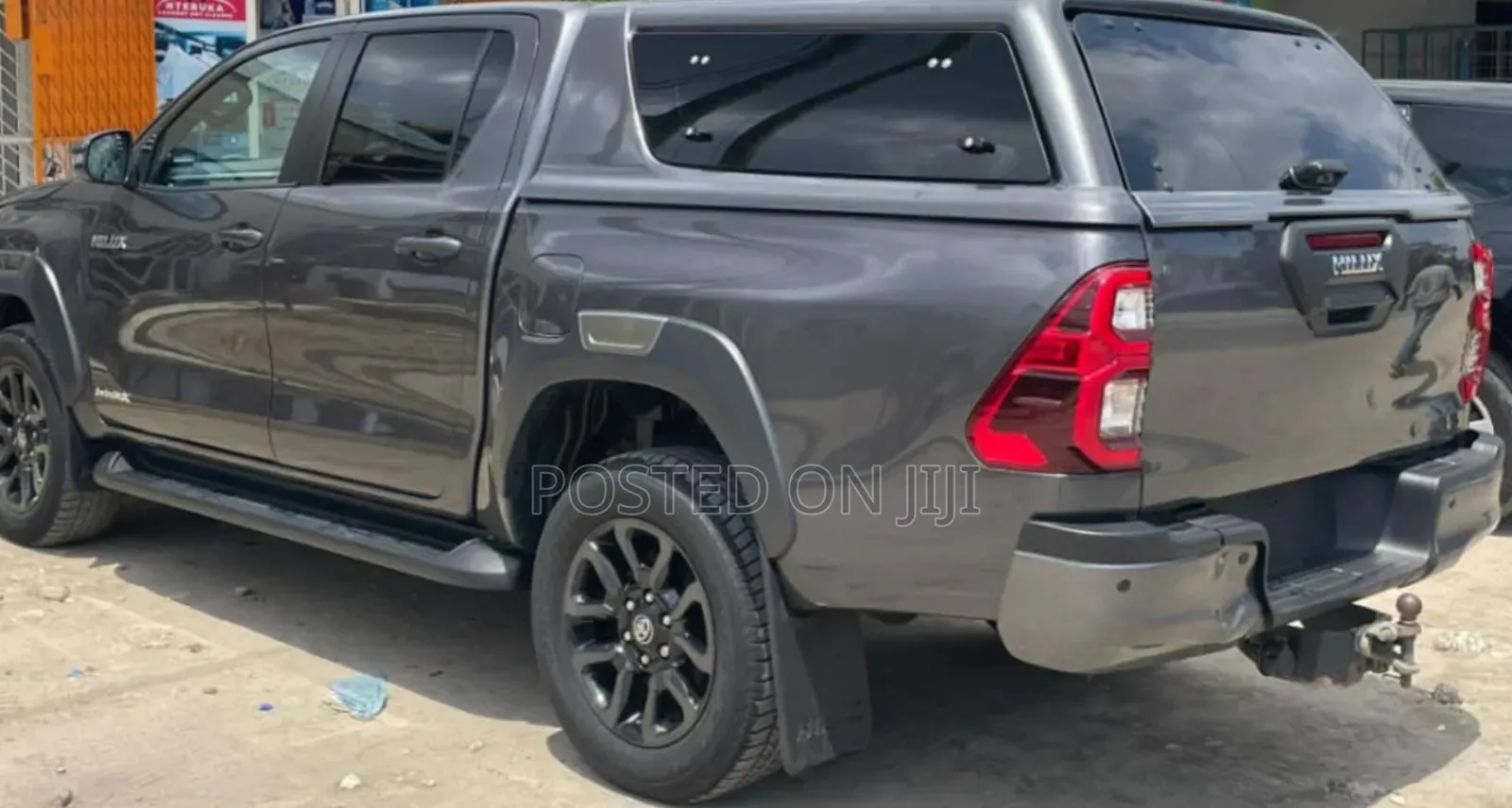 Toyota Hilux 2021 Gray