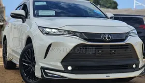 Toyota Harrier 2022 White