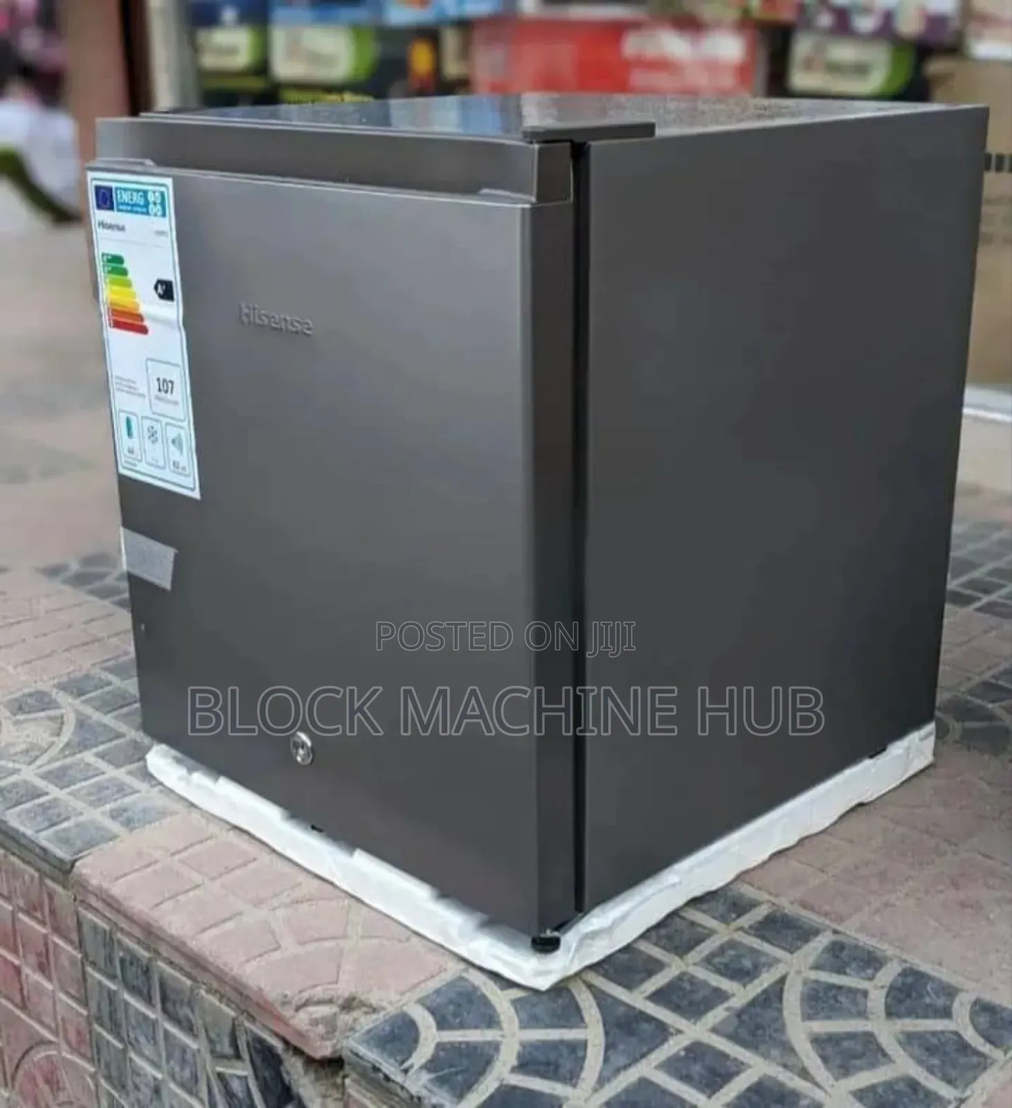Hisense Min Fridge 42l