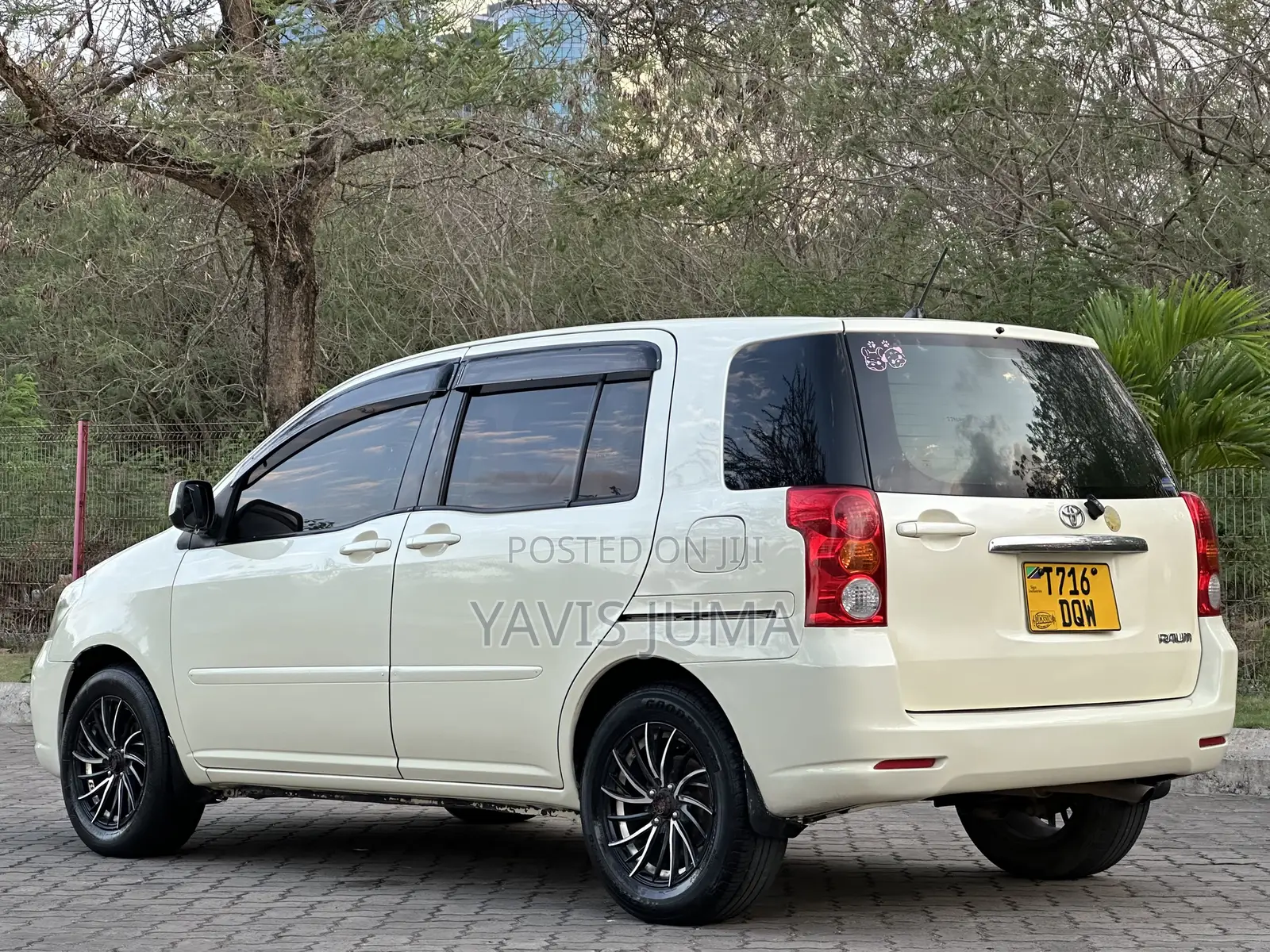 Toyota Raum 2005 Pearl