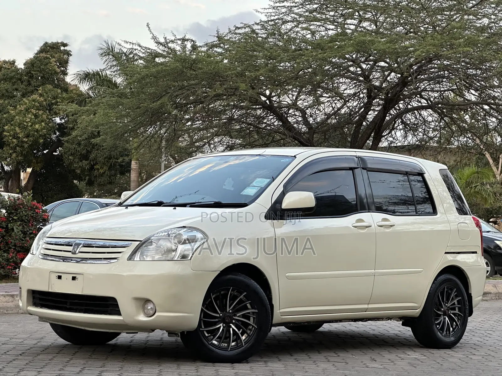 Toyota Raum 2005 Pearl