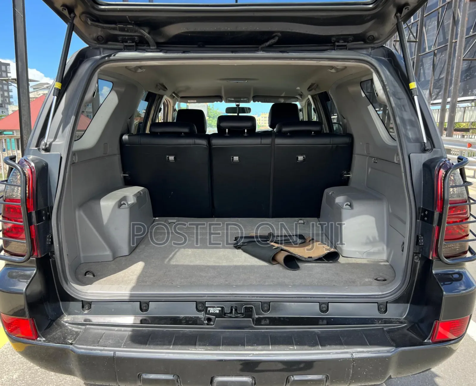 Toyota Hilux Surf 2006 Gray