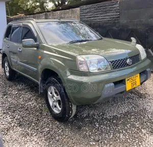 Nissan X-Trail 2005 Gold