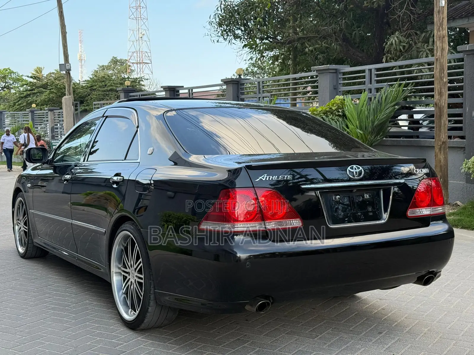 Toyota Crown 2004 Black