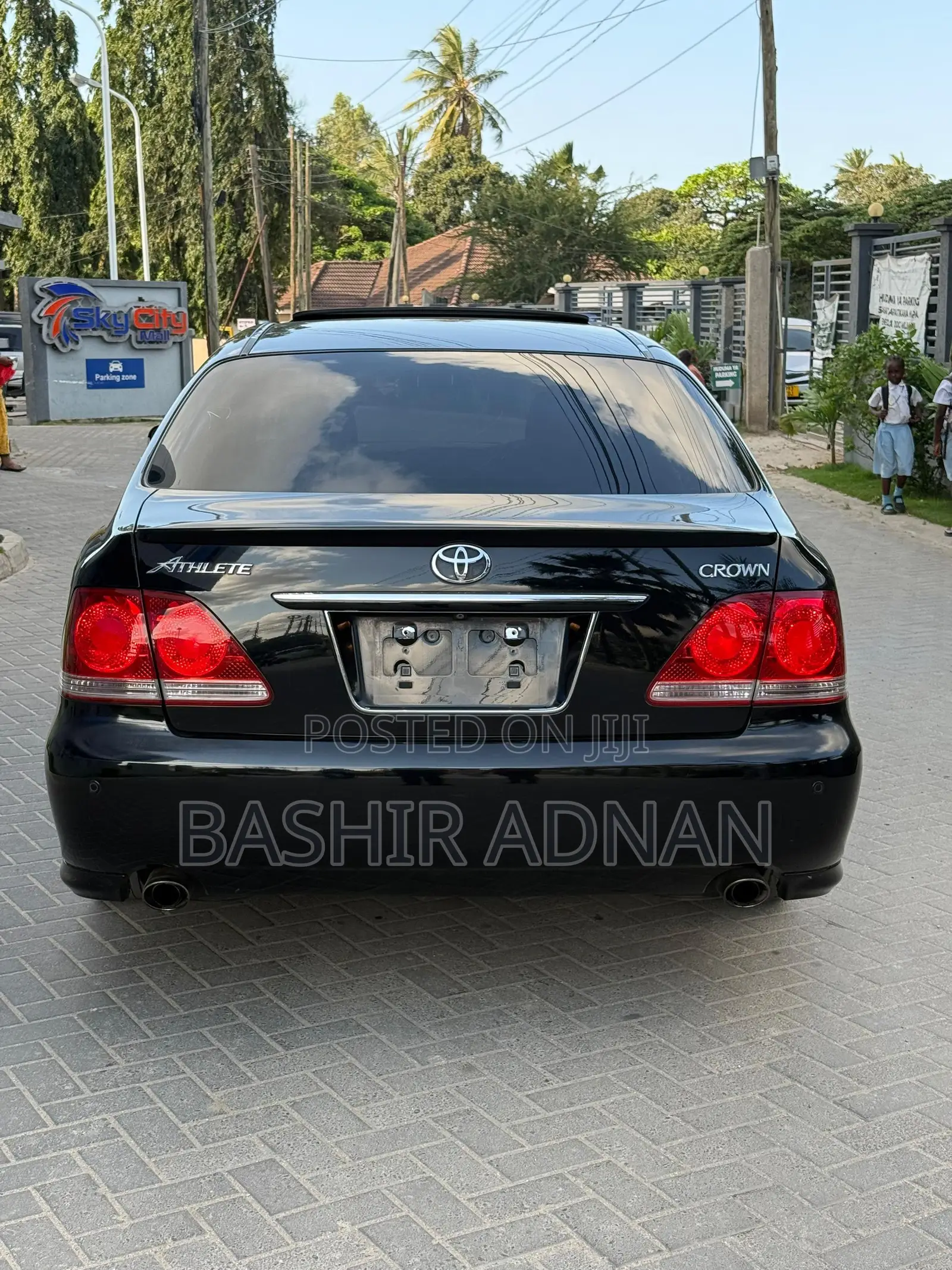 Toyota Crown 2004 Black