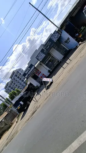Busness Area We Look Main Road