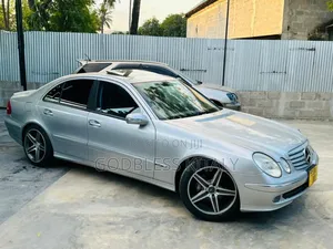 Mercedes-Benz E350 2007 Silver