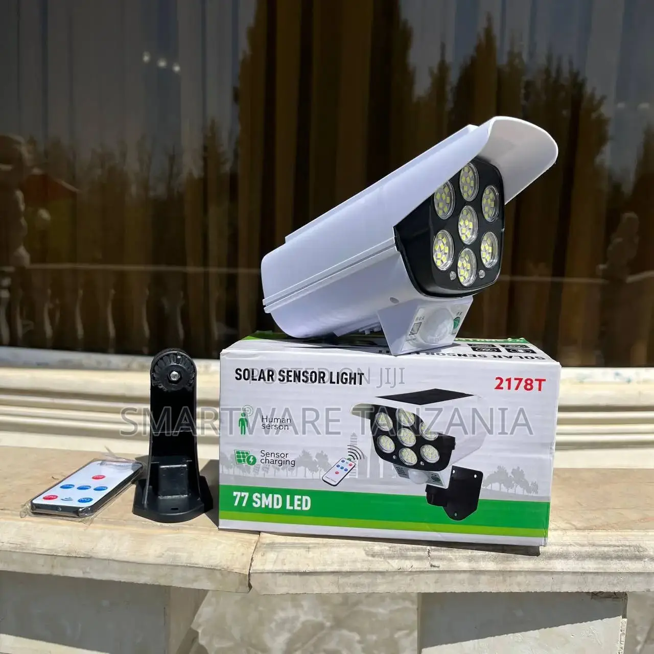77 Led Solar Security Pir Motion Sensor Light With Remote Contro