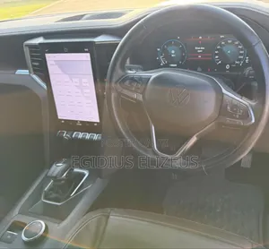 Volkswagen Amarok 2024 Gold