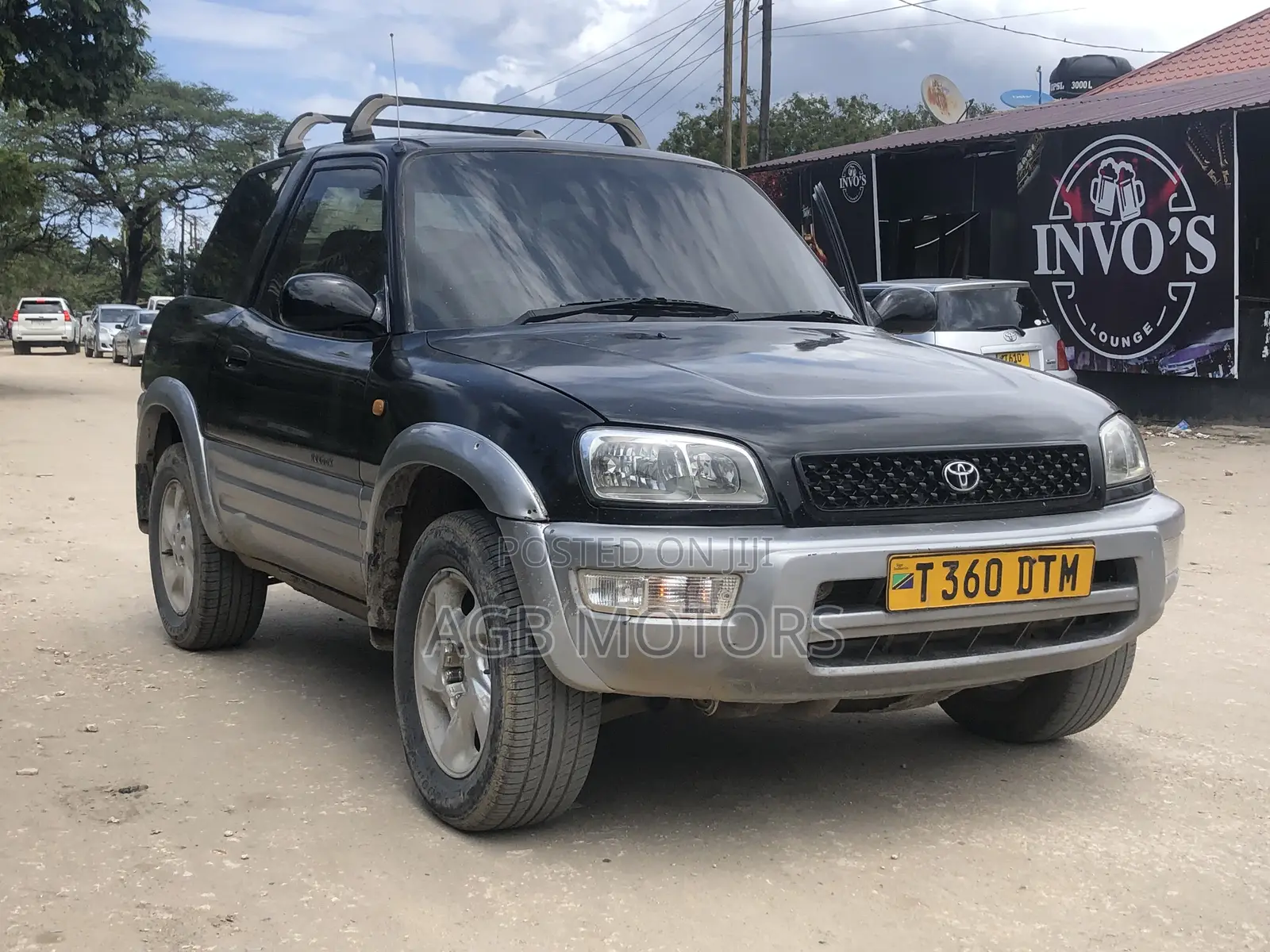 Toyota RAV4 1999 Black
