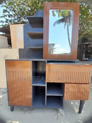 Dressing Table Kubwa Ya Kisasa