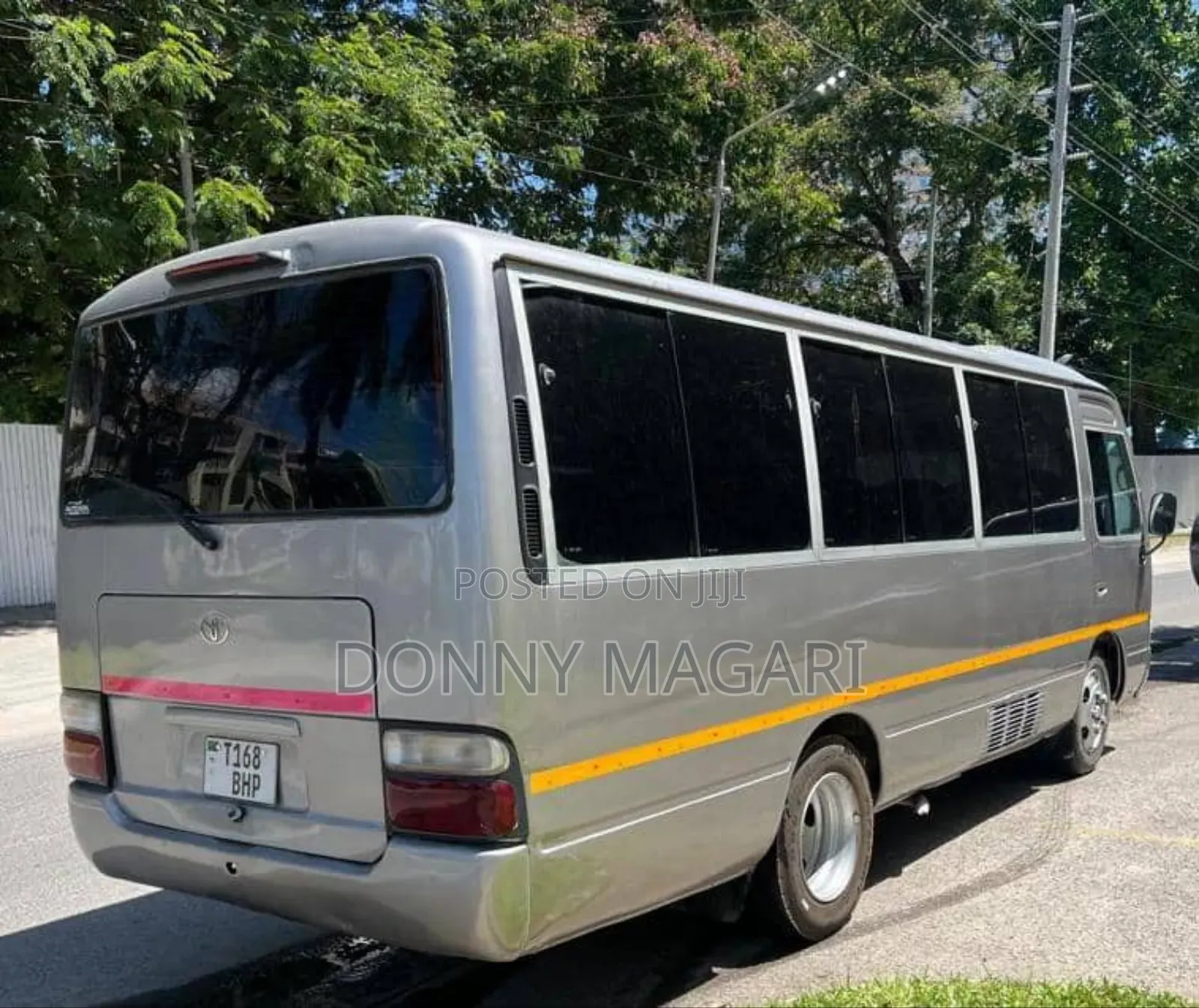 Toyota Coaster 2005 Gray