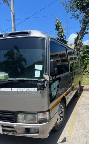 Toyota Coaster 2005 Gray