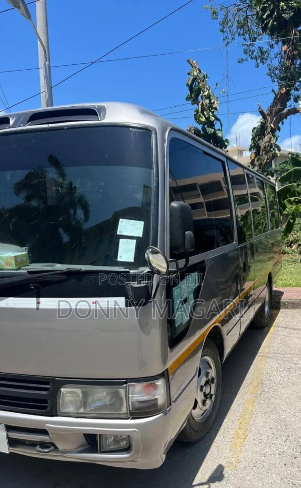 Toyota Coaster 2005 Gray
