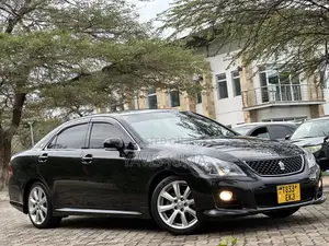 Toyota Crown 2009 Black