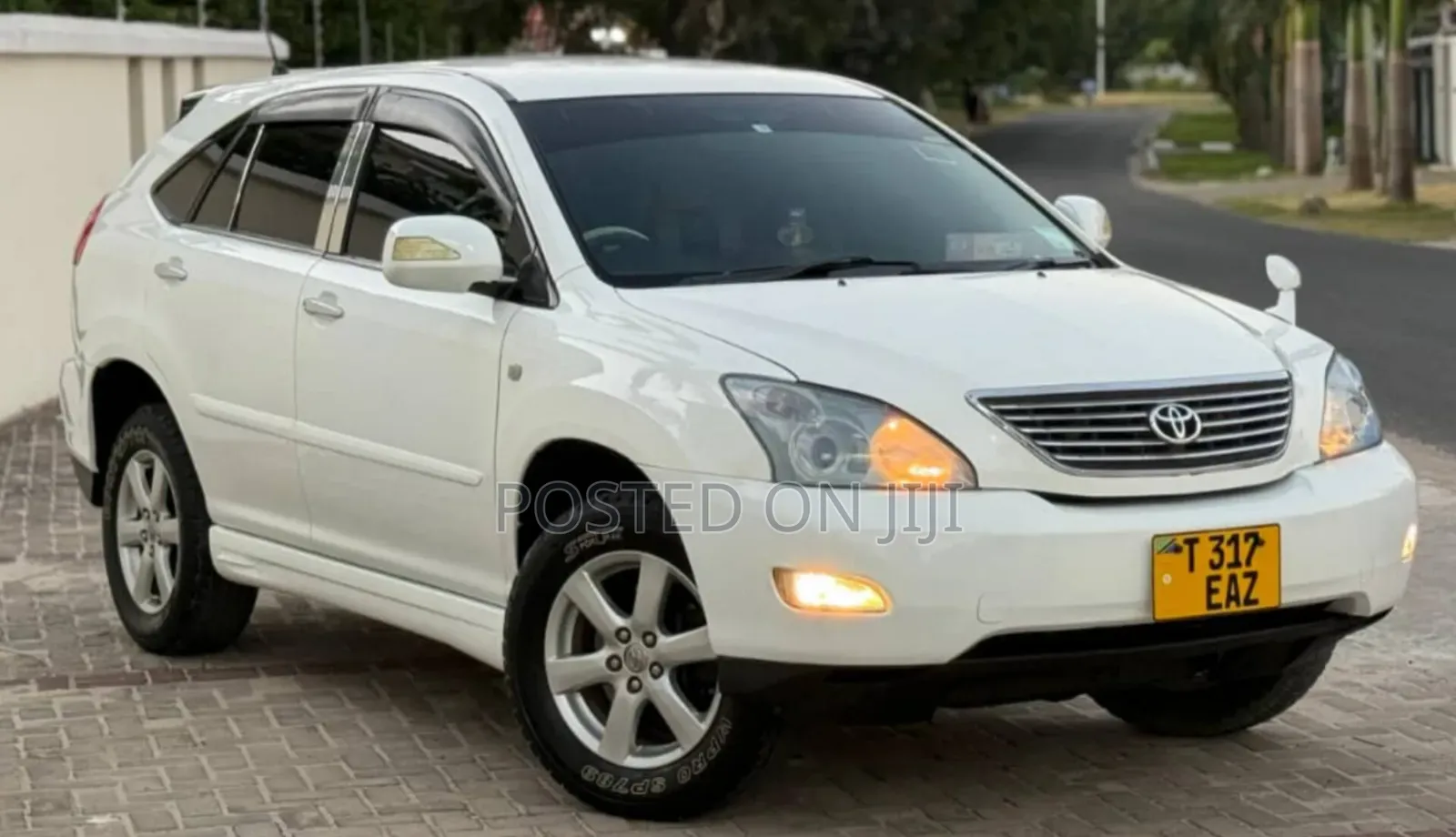 Toyota Harrier 2007 White