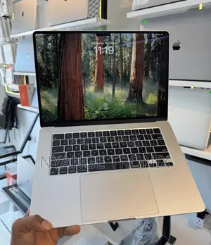 New Laptop Apple MacBook Air 2023 M2 8GB Apple M2 SSD 512GB
