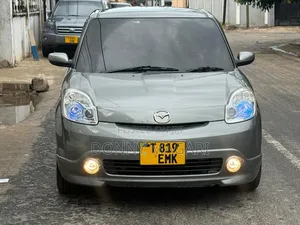 Mazda Verisa 2008 Gray