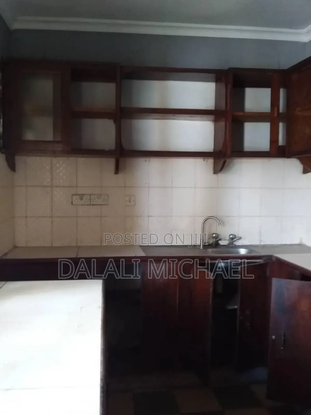 3bdrm House in Mbezibeach for sale