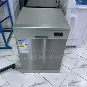 *Hisense Dish Washer* ( Mashine Ya Kuoshea Vyombo)
*H13des
