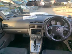 Subaru Forester 2004 White