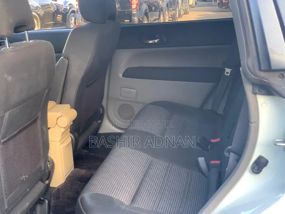 Subaru Forester 2004 White