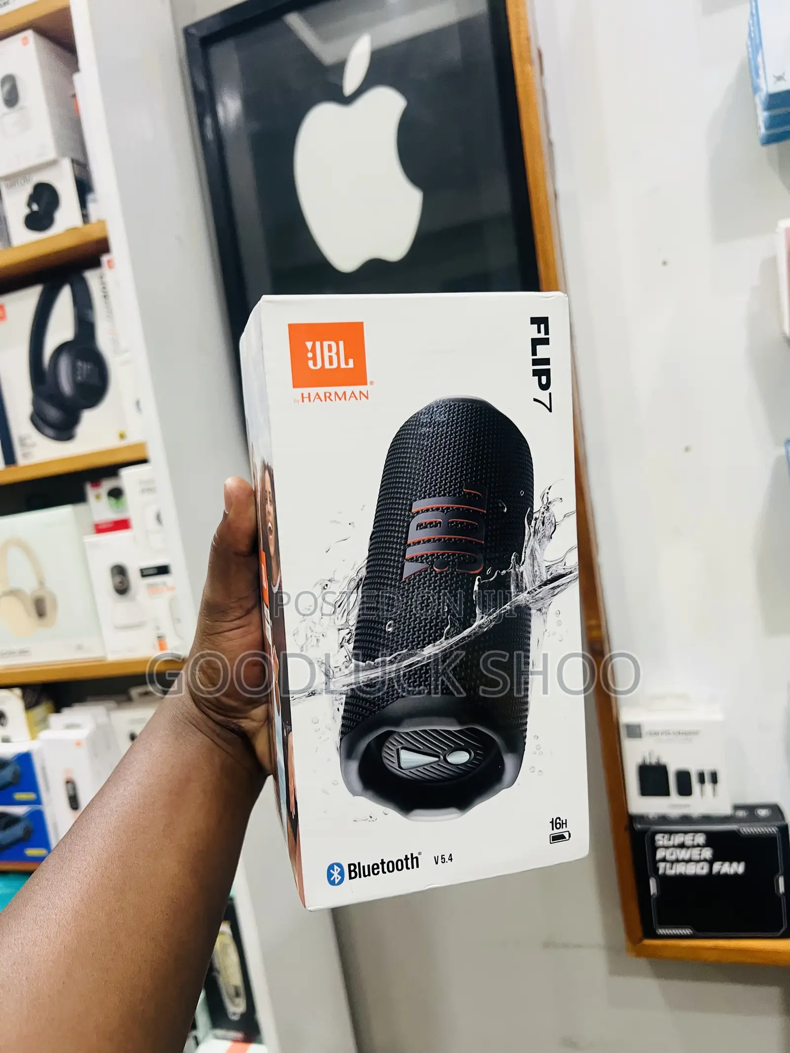 JBL Flip 7 Portable Bluetooth Speaker
