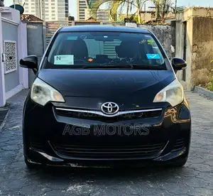 Toyota Ractis 2012 Black