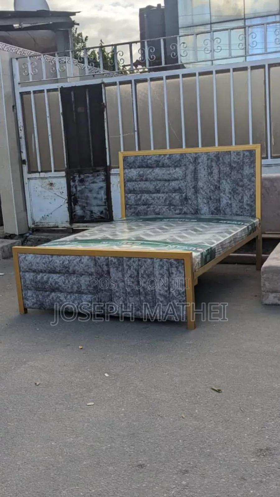 Kitanda 5x6 Kizuri Sifa Na Chuma